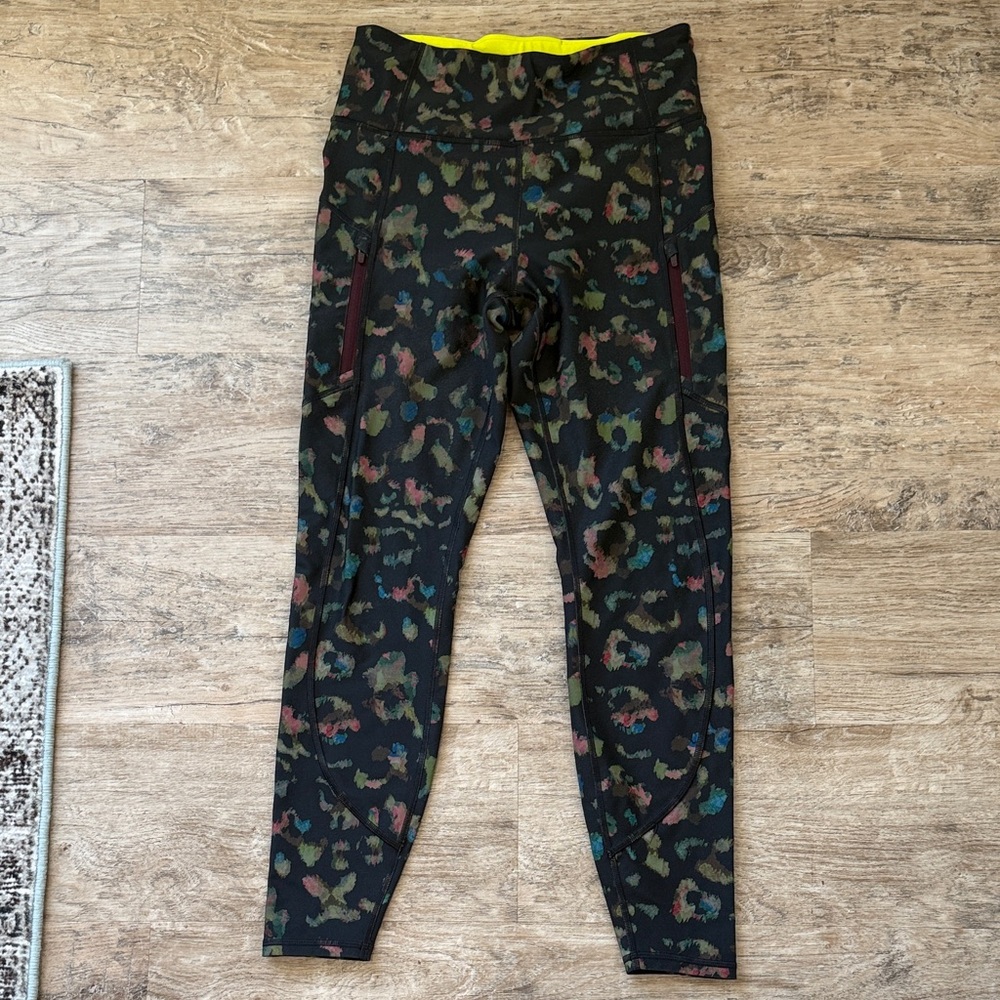 Athleta Rainer Leopard Tight - Picture 2 of 7